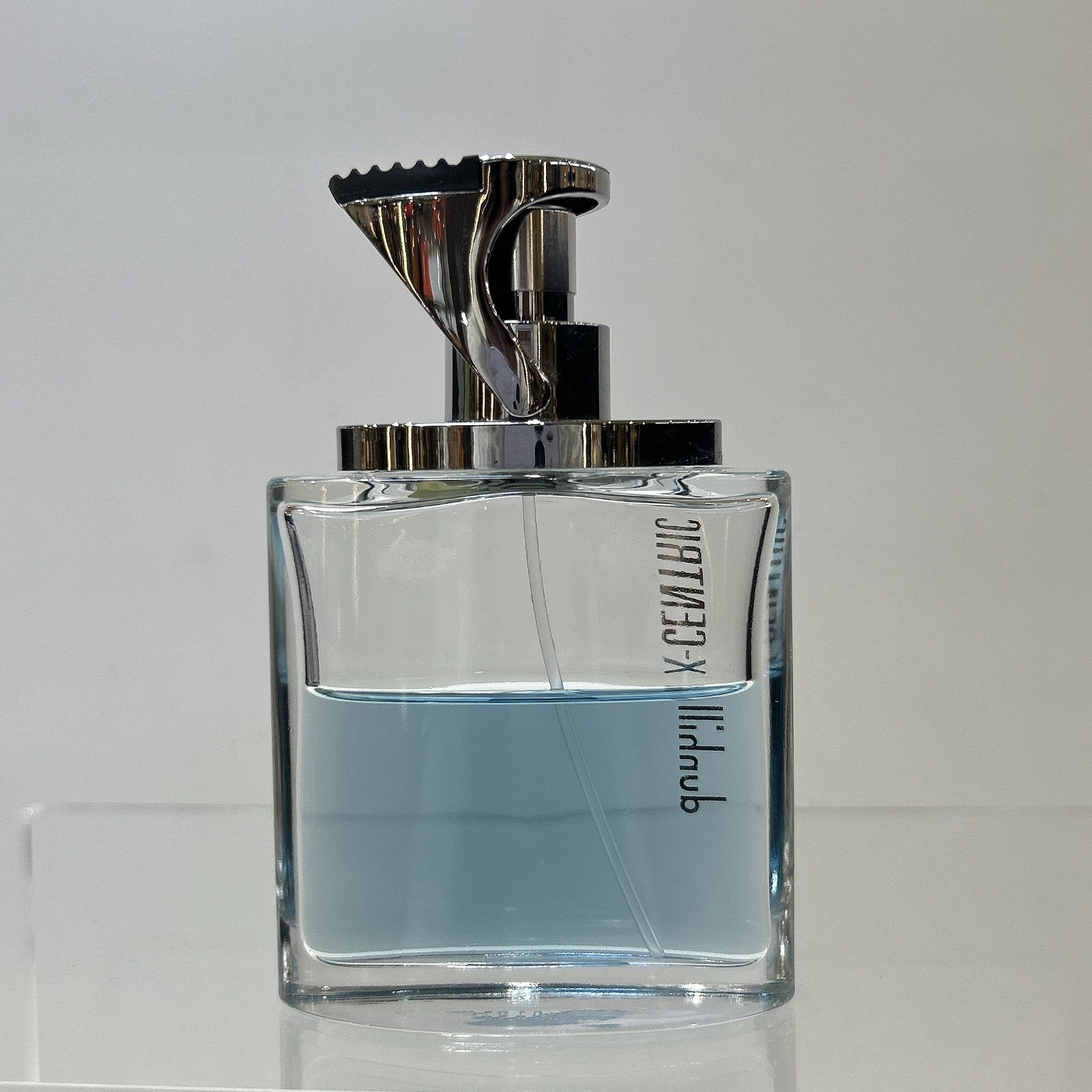 朝生田298 dunhill ダンヒル エキセントリック オードトワレ 香水