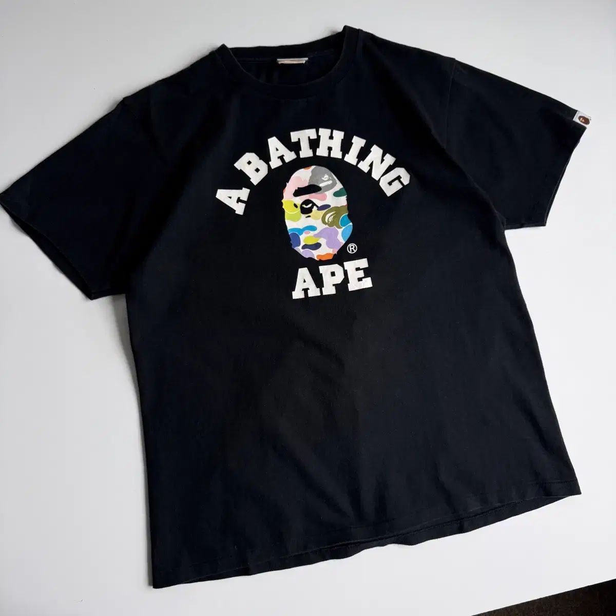BAPE ベイプ ブラック マルチ カモフラージュ カレッジ 半袖Tシャツ 9,142円