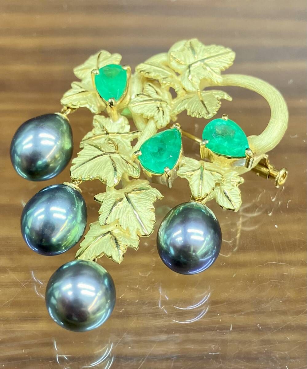 K18 エメラルド 2.06ct ブローチ