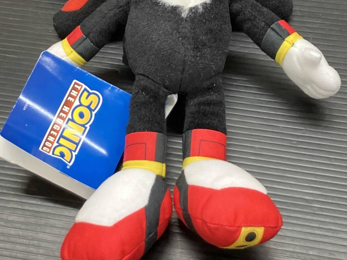 現状品 ソニック ザ ヘッジホッグ シャドウ ぬいぐるみ M セガ SEGA