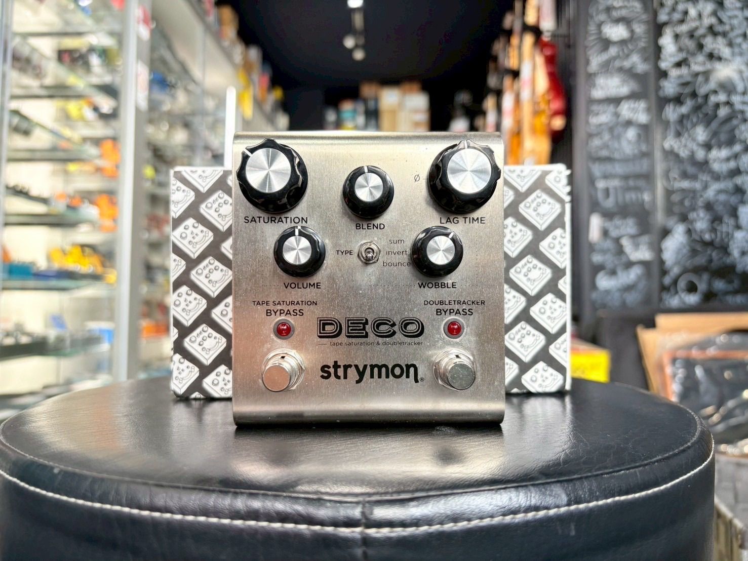 strymon / DECO V1