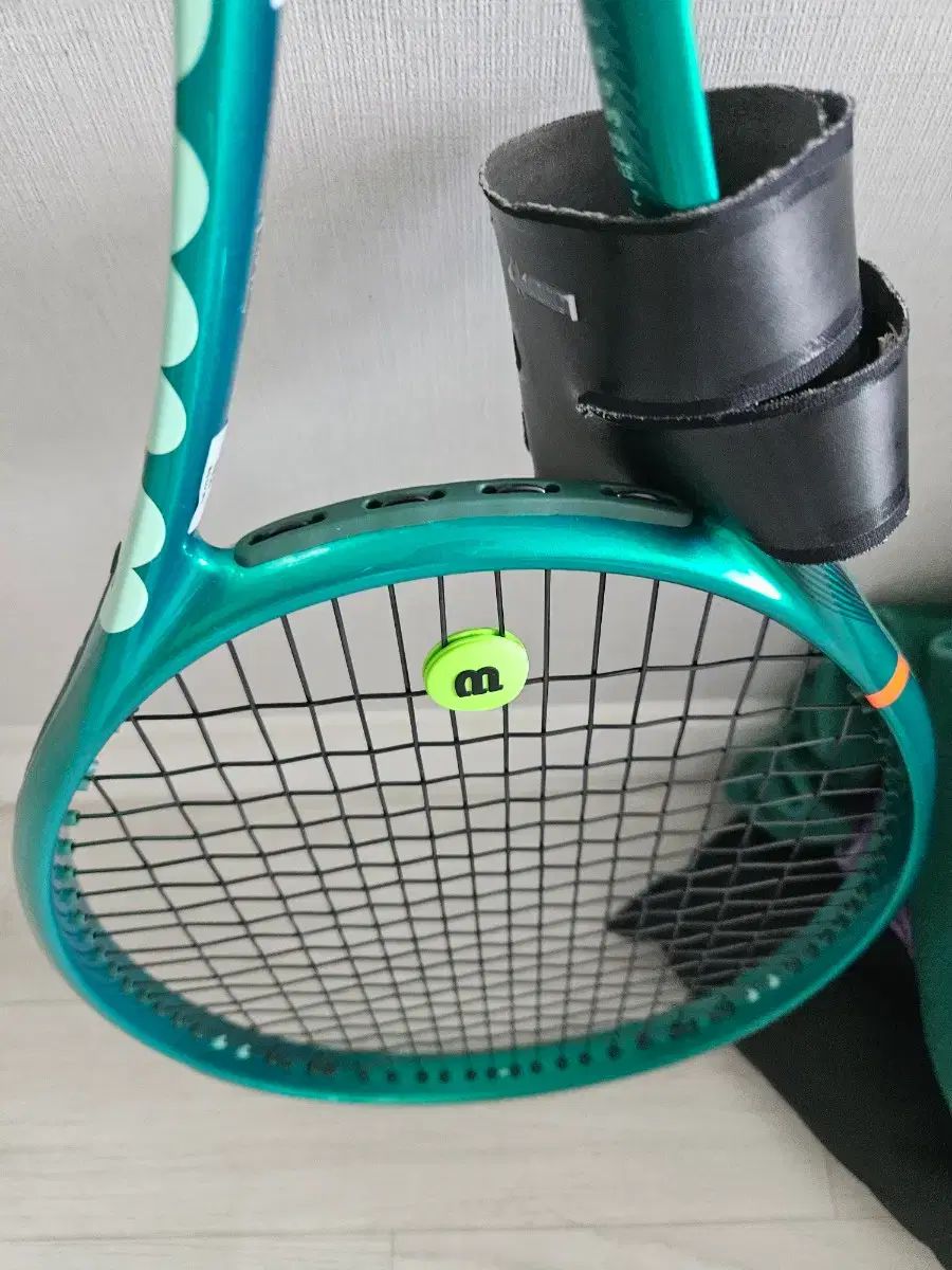 BLADE98テニスラケット2本出品 59,272円