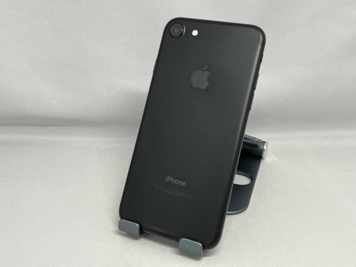 docomo 【SIMロックなし】MNCE2J/A iPhone 7 32GB ブラック docomo
