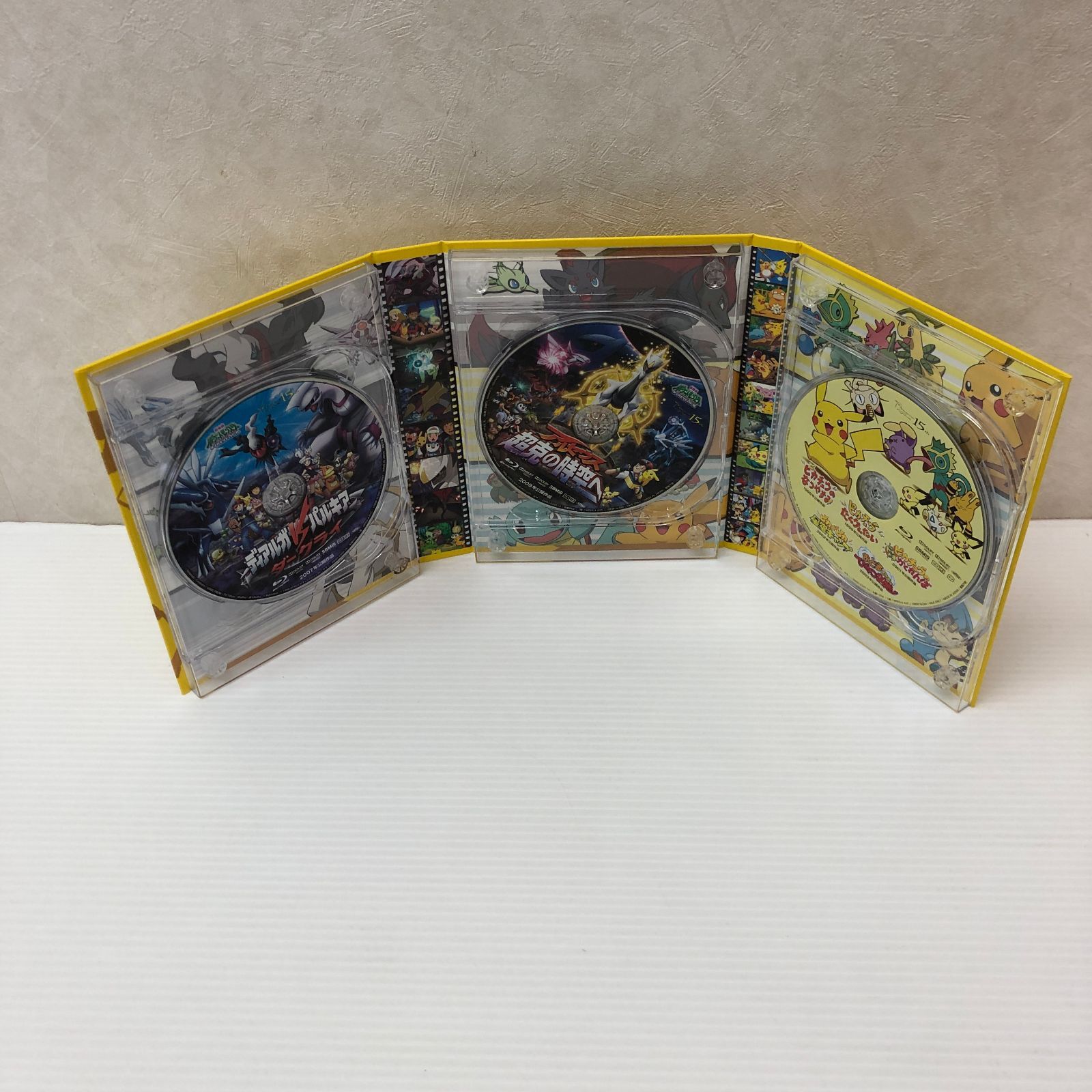 Blu-ray] PIKACHU THE MOVIE PREMIUM BOX 1998-2010 ※帯なし、BOXに