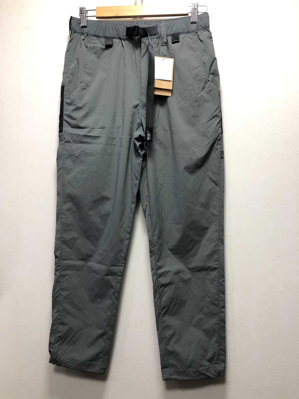 027022 未使用 ROOT CO PLAY stretch nylon pants M グレー パンツ