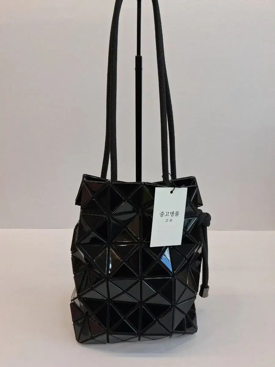 ほぼ新品（百貨店購入）／BAO BAO ISSEY MIYAKE バオバオイッセイミヤケ リングバッグ