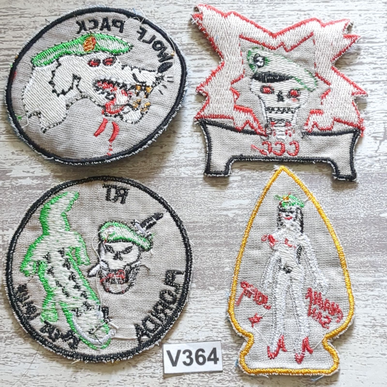 ワッペン 4枚 ☆V364 ベレー スカル 髑髏 ドクロ ベトナム 戦争 パッチ