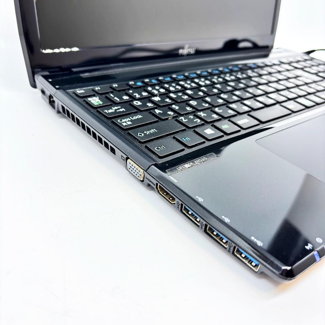 ノートパソコン 富士通 LIFEBOOK Core i7 16GB SSD512GB Windows11