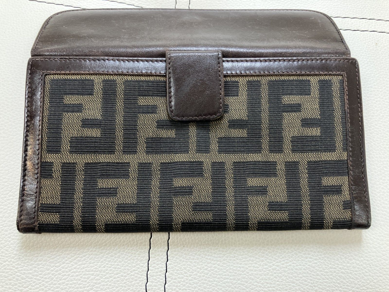 フェンディ FENDI ズッカ FF柄 長財布 二つ折り ロングウォレット