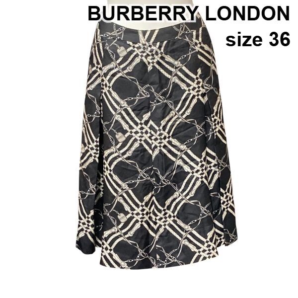 □ バーバリーロンドン BURBERRY ボックスプリーツスカート 膝丈 ロゴ