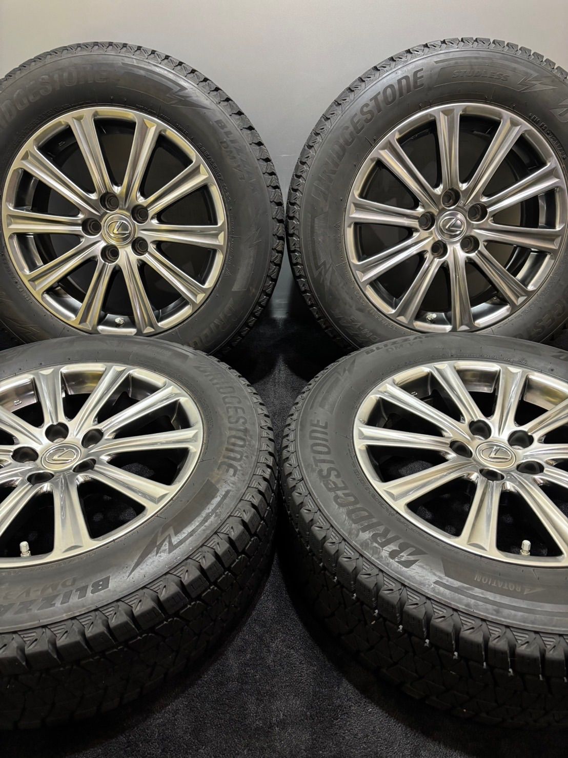 ★225/65R17 BRIDGESTONE/DM-V3 22年製 レクサス NX 純正 17インチ 7J +35 114.3 5H スタッドレス 4本 (南8-M825)