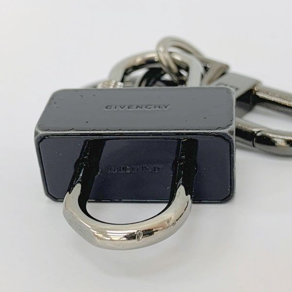GIVENCHY ジバンシィ メタルキーリング キーホルダー パドロック