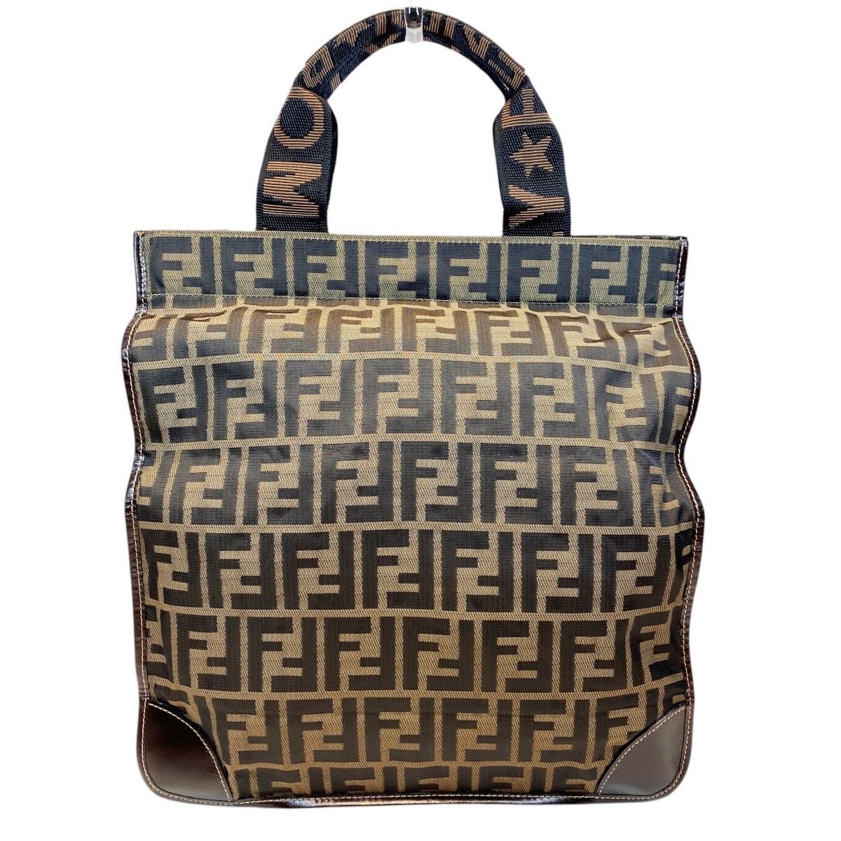 FENDI 折りたたみ トートバッグ ズッカ柄　キャンバス レザー フェンディ FENDI ズッカ柄 折り畳み トートバッグ キャンバス レザー