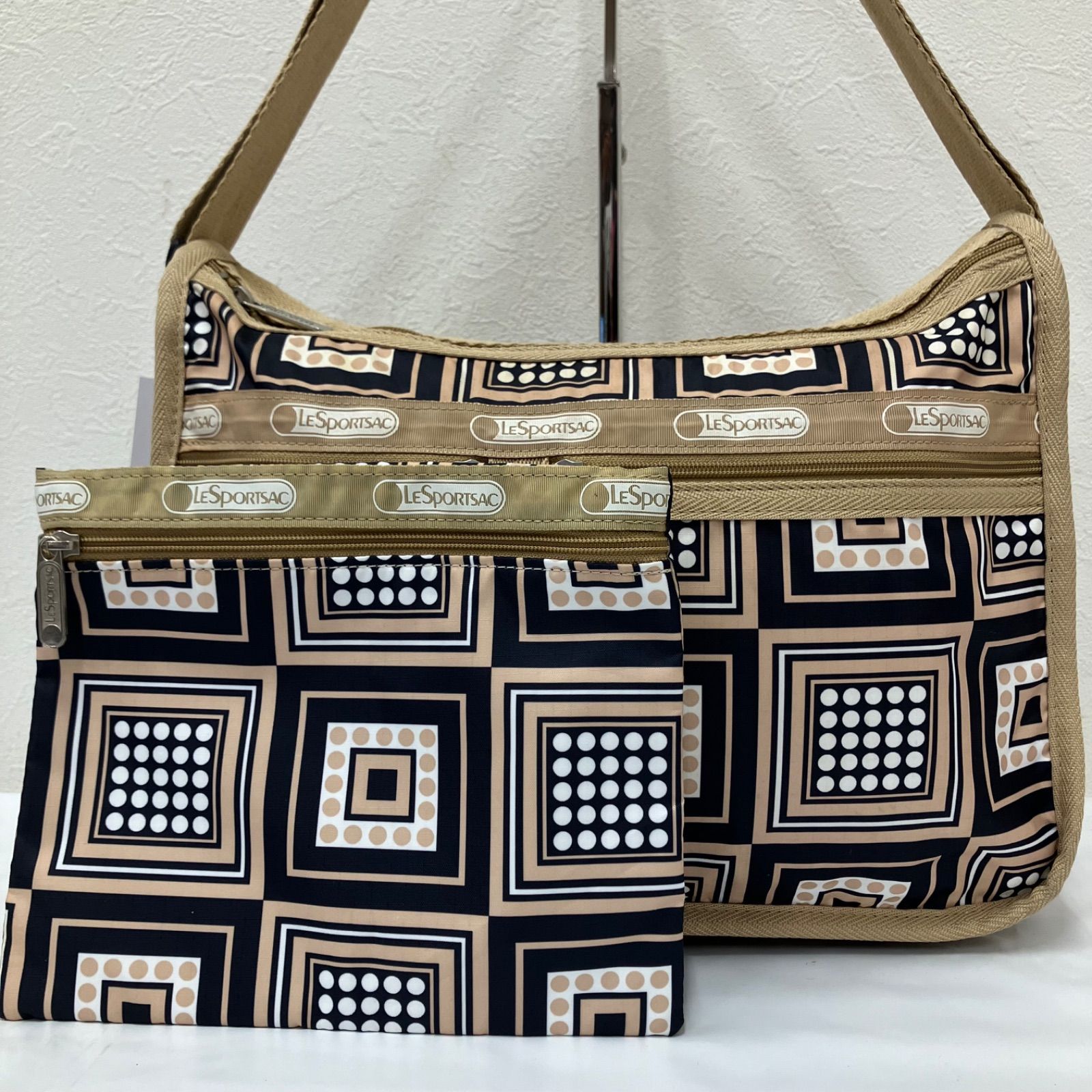 6486 LeSportsac レスポートサック デラックスエブリデイ ショルダー 