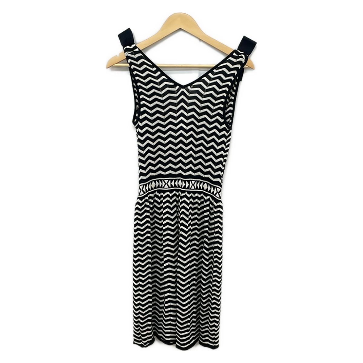 MISSONI(ミッソーニ) ワンピース サイズ40 M レディース美品 - 黒×白