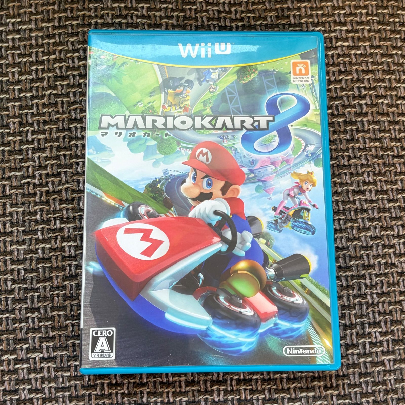Nintendo Wii U 本体 すぐ遊べるセット マリオカート8付き 32GB