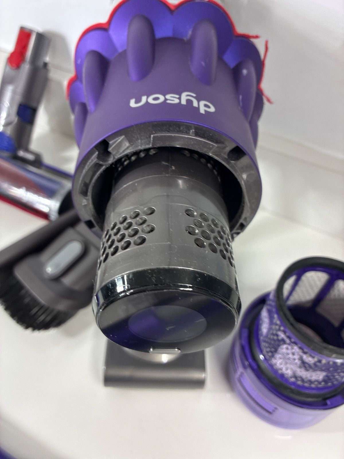 Dyson Digital Slim Fluffy SV18 FF H 訳あり品 - メルカリ