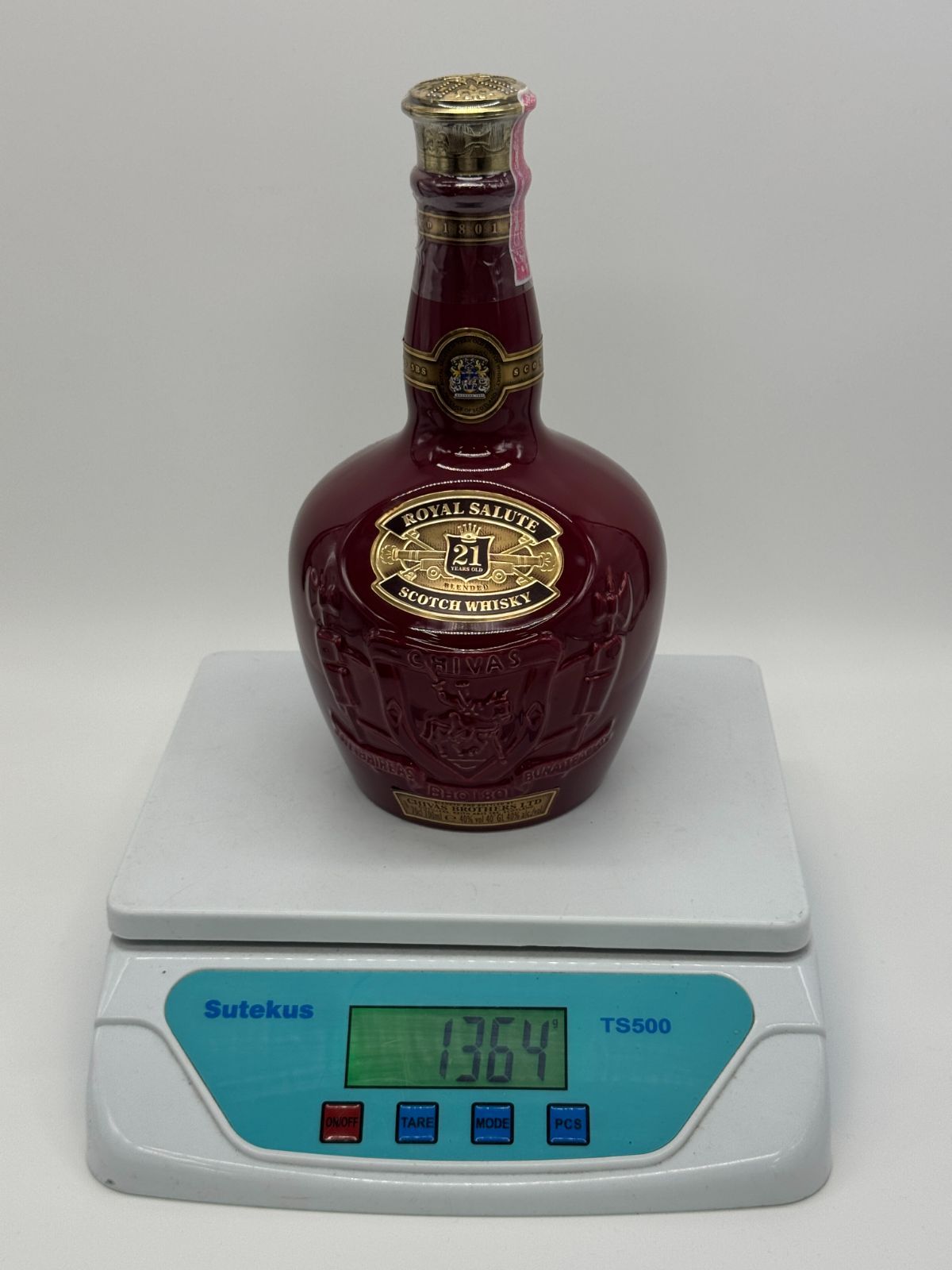 ROYAL SALUTE 21 Years Old ロイヤルサルート 21年 ルビー レッド 赤