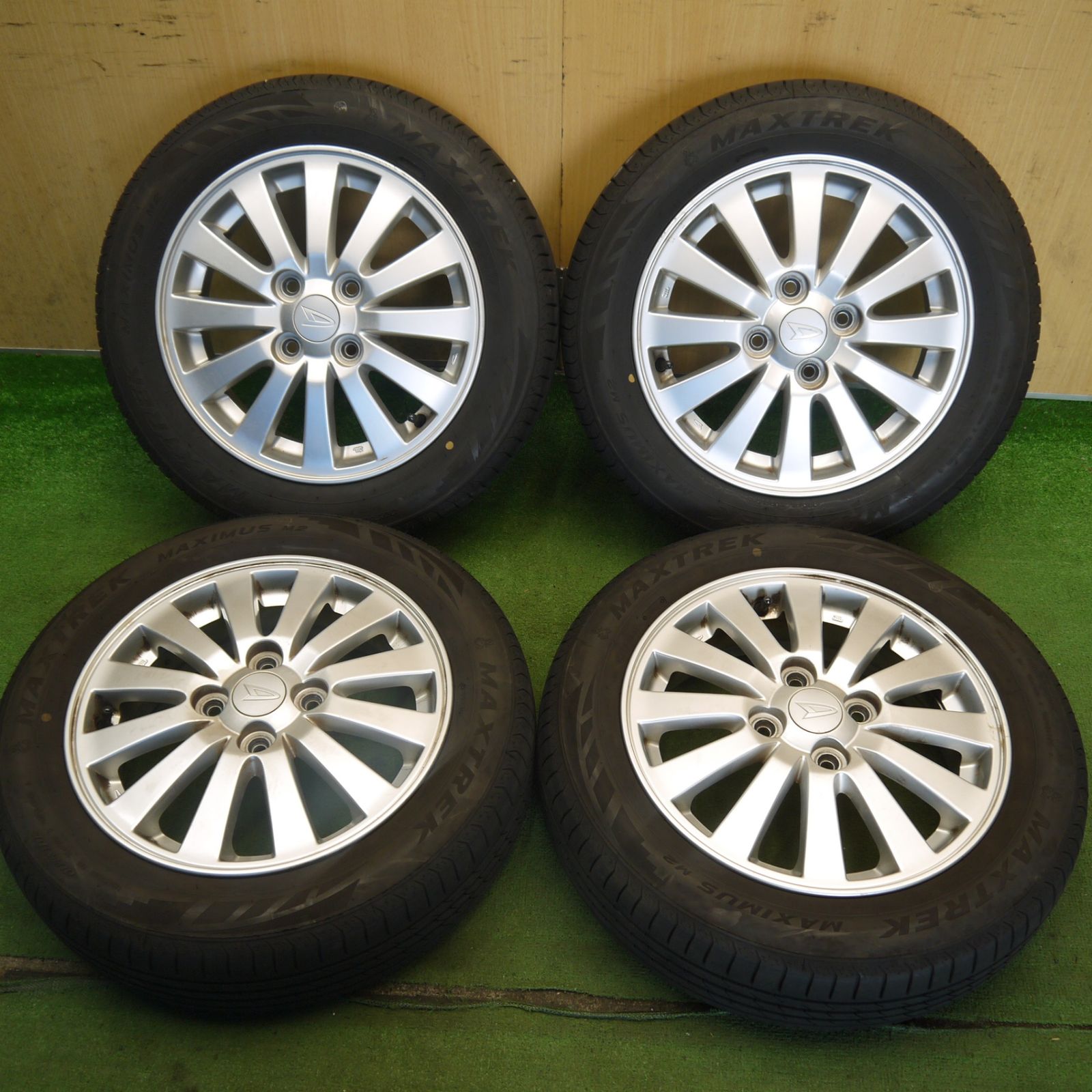 バリ溝！24年！8.5分◎ダイハツ ムーヴ コンテ ミライース 等 純正 155/65R14 マックストレック MAXIMUS M2 14インチ PCD100/4H◎6071308Hノ