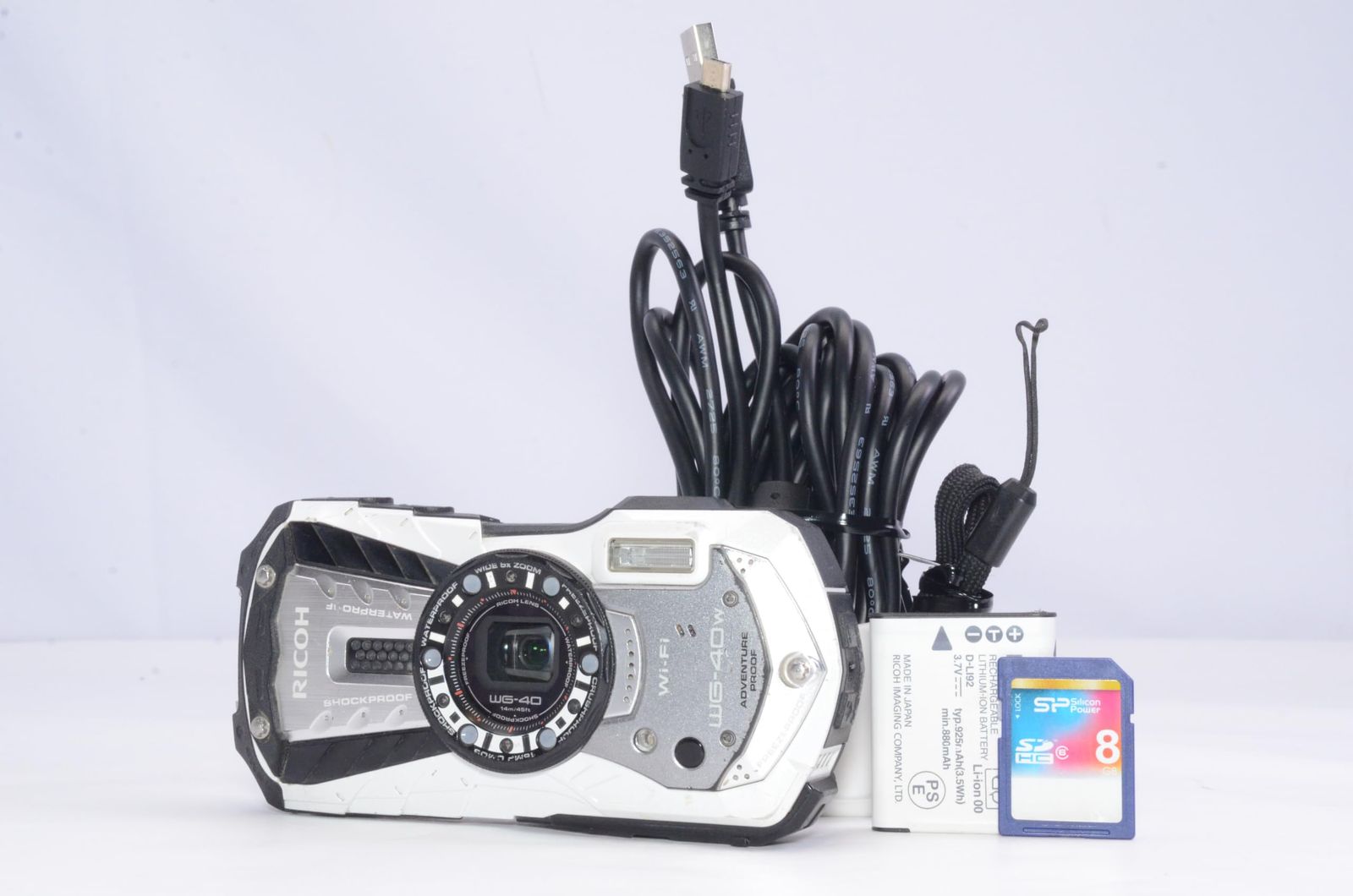 RICOH WG-40W 防水デジカメ ホワイト 14m 耐衝撃 液晶内ゴミ・蓋割れ バッテリー・SD付