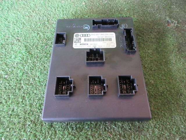 BCM コンピューター　アウディ　A5 DBA-8TCDNL　H25　8K0 907 063 DH C-12-14-7712