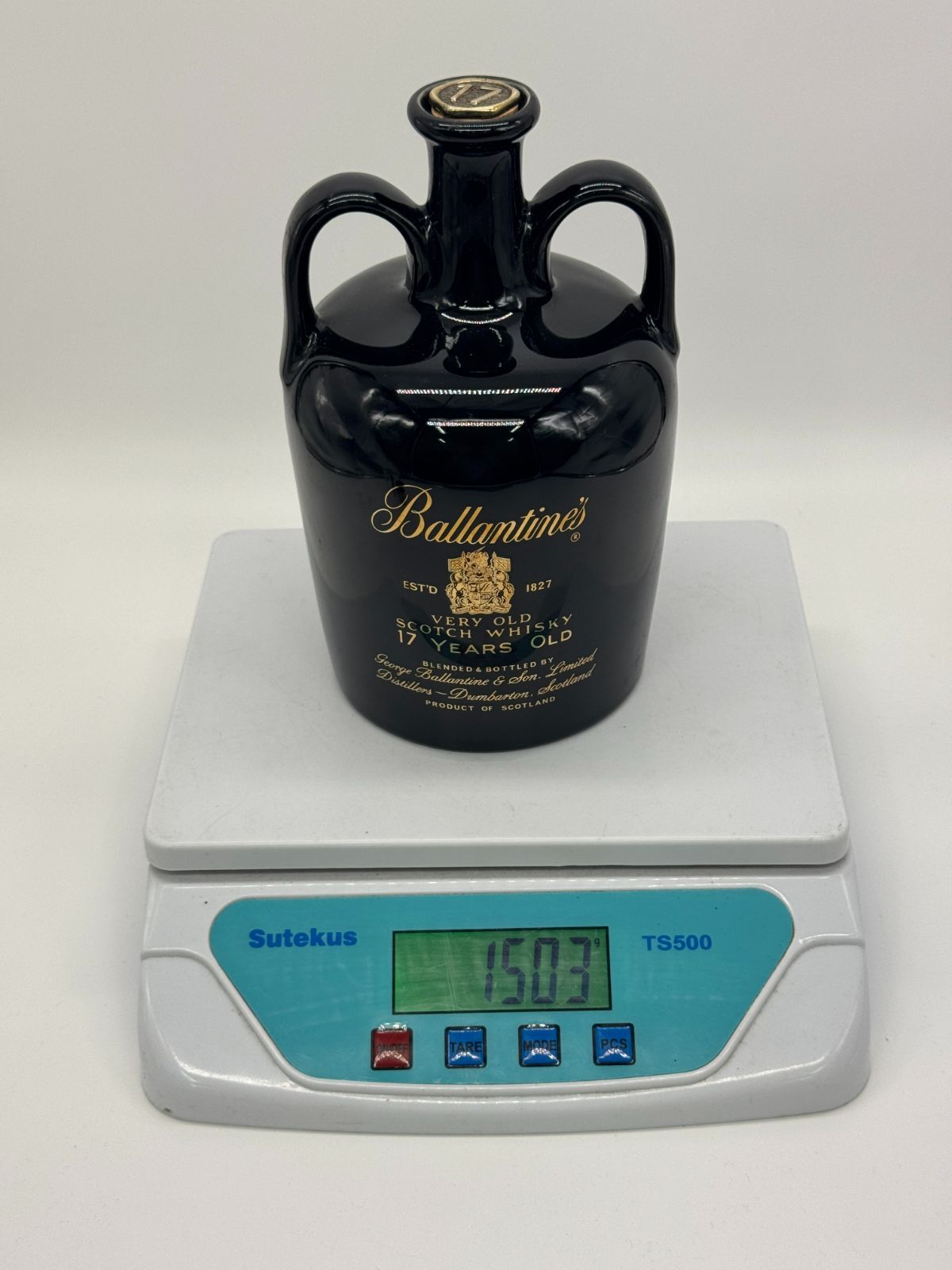 Ballantine's バランタイン 17年 ベリーオールド 黒陶器ボトル 750ml