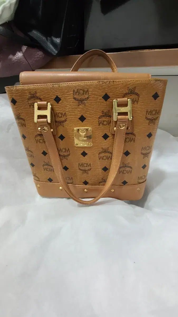 MCM ヴィセトス トートバッグ
