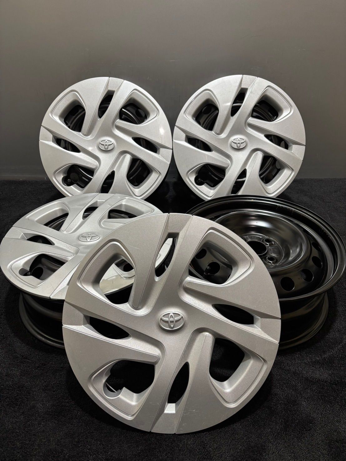 ☆新車外し品 トヨタ 純正 15インチ 6J +45 100 4H スチールホイール 4