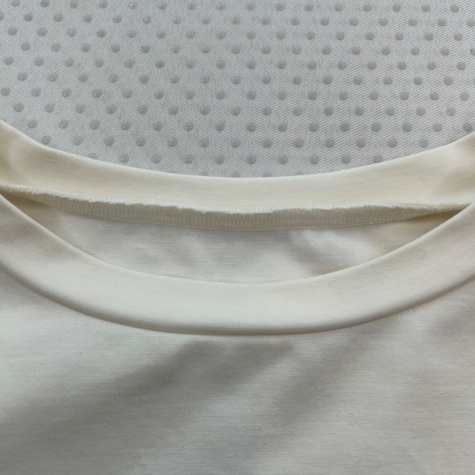 Maison de Dolce. メゾンドドルチェ アシンメトリーTシャツ 半袖