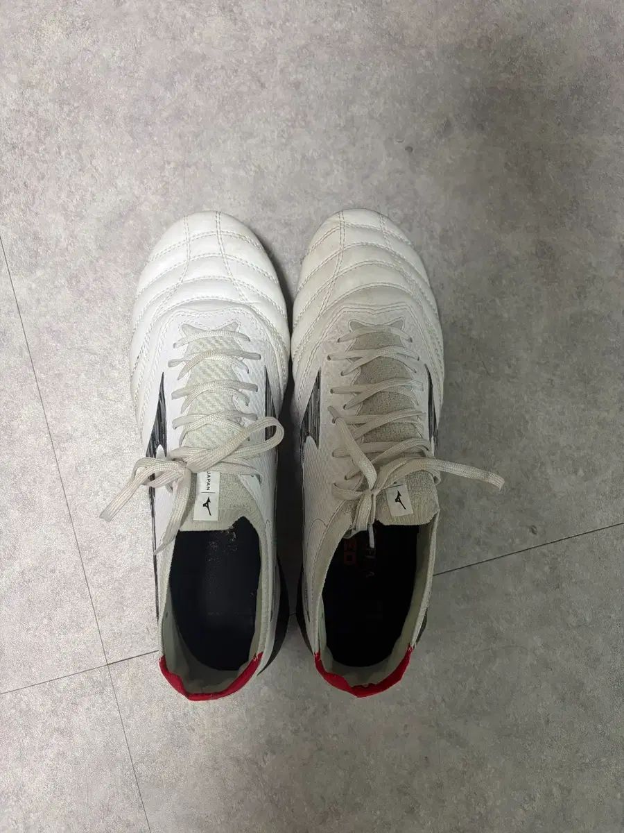 mizuno モレリア NEO 28.5cm 出品