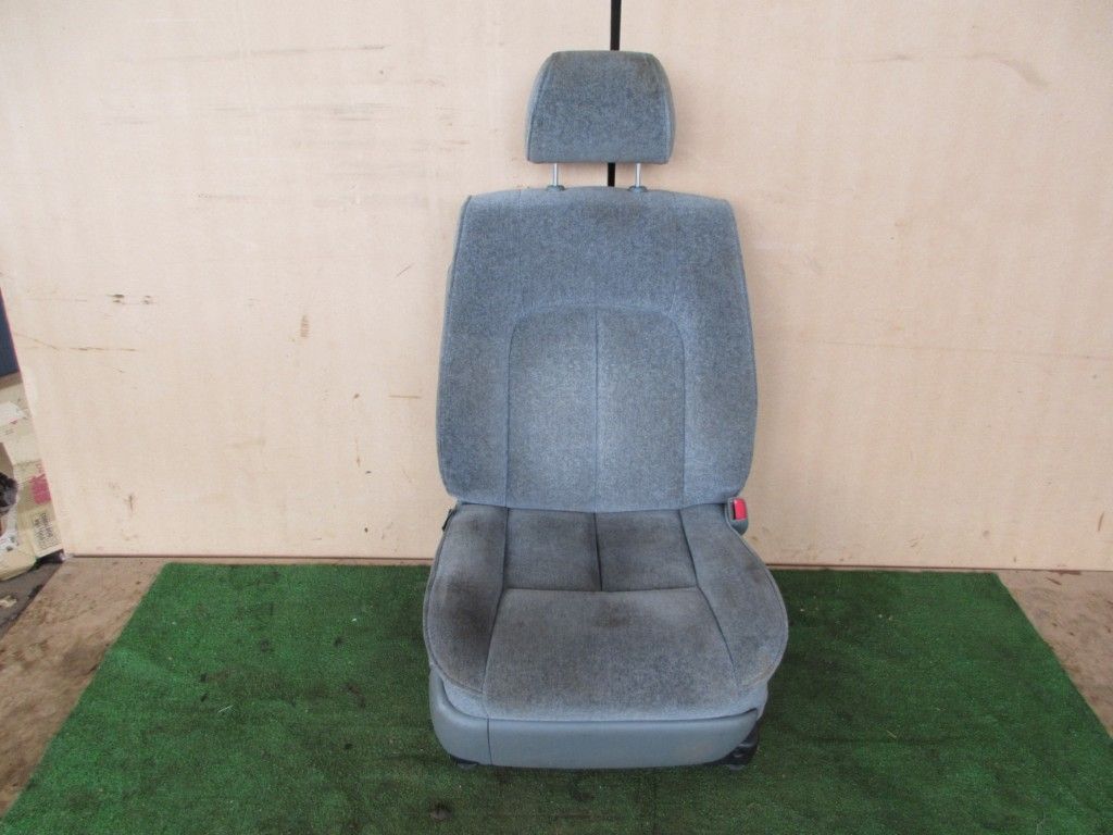 運転席シート TOYOTA セルシオ　 E-UCF21 H10年　C-14-7535-R- 22,500円