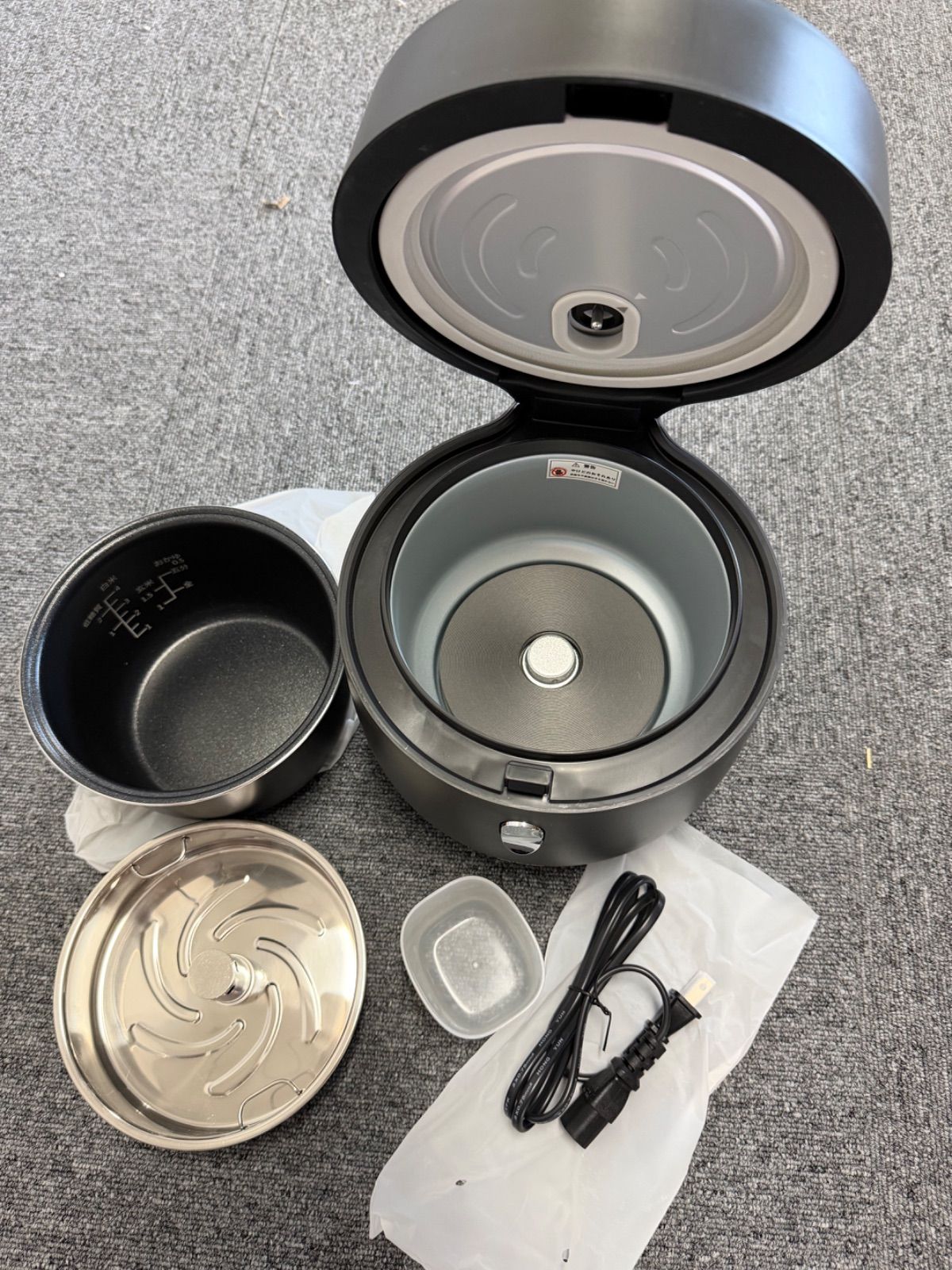 通電確認済】AINX 糖質カット炊飯器 AX-RC3 B ブラック - メルカリ