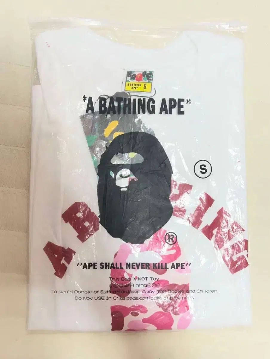 A BATHING APE アベイシングエイプ 半袖Tシャツ 白 S サイズ