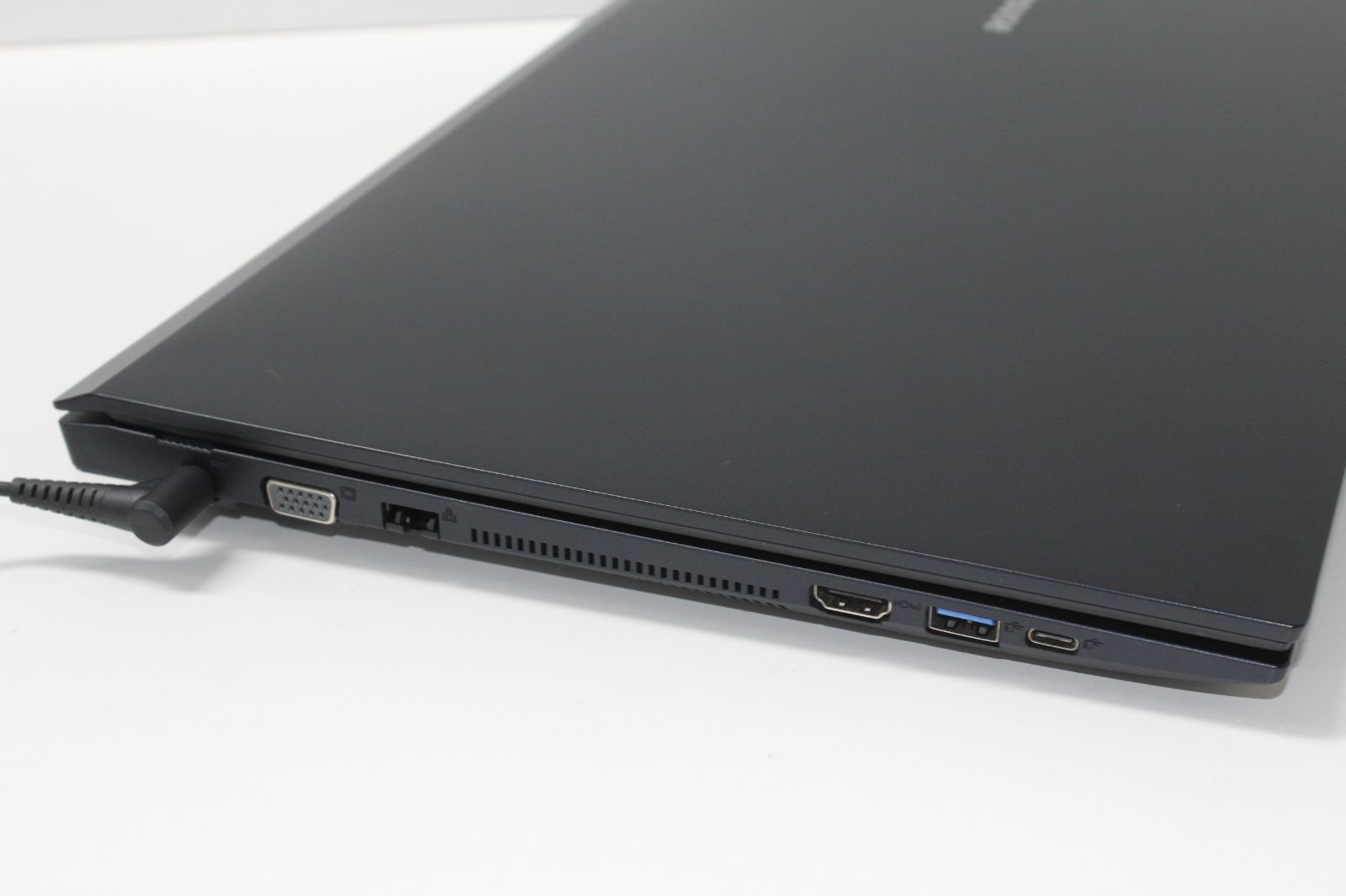 現状品/中古ノートPC】マウスコンピューター〈m-Book〉第7世代Core i7
