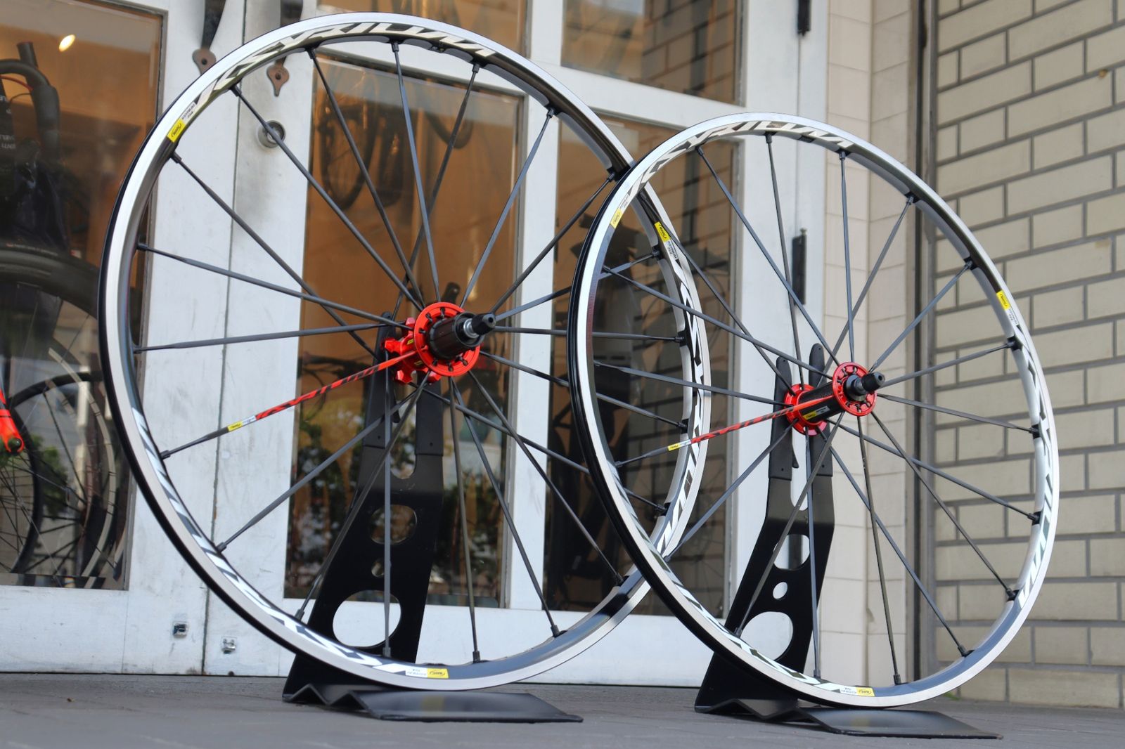 マヴィック MAVIC キシリウム KSYRIUM SL アルミ クリンチャー