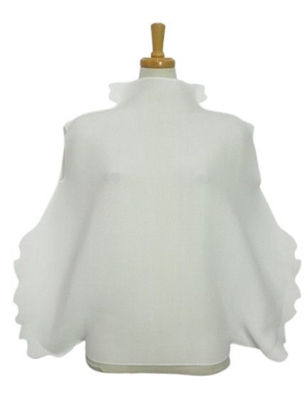 ミーイッセイミヤケ me ISSEY MIYAKE ストレッチプリーツ ノースリーブ