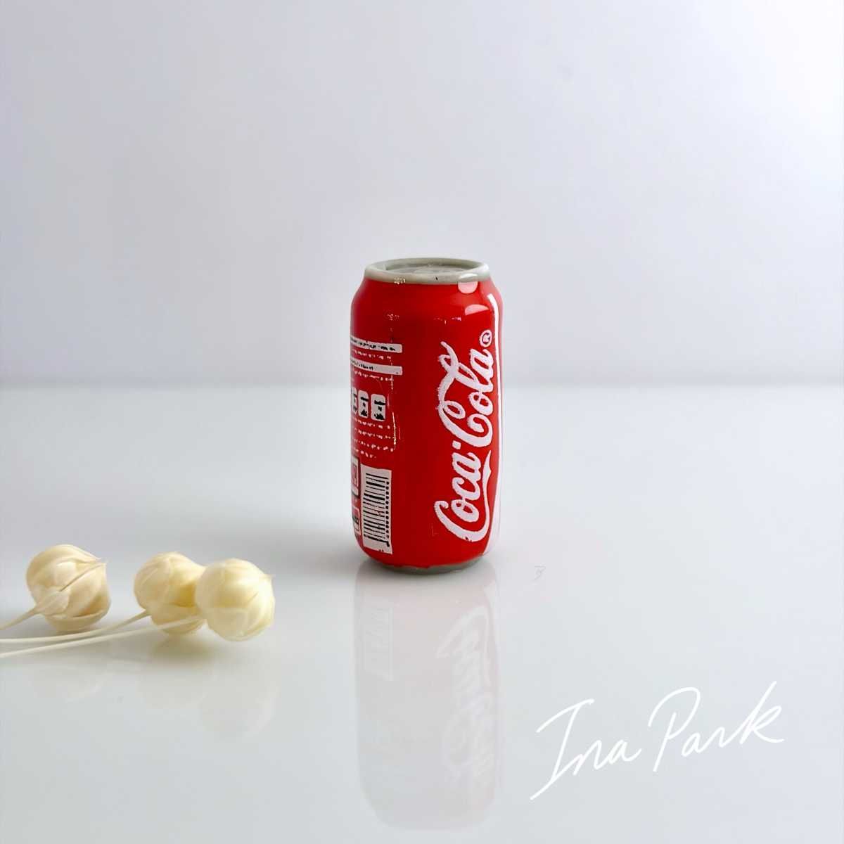 【コカ・コーラ　Coca-Cola】フェーブ　2011年　フランス雑貨　コンプ コカ・コーラ缶のフェーブ coca cola フェーヴ フランス製 ミニチュア