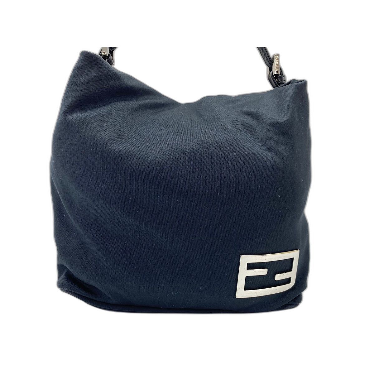 FENDI フェンディ ショルダーバッグ マンマバケット【中古】 - メルカリ