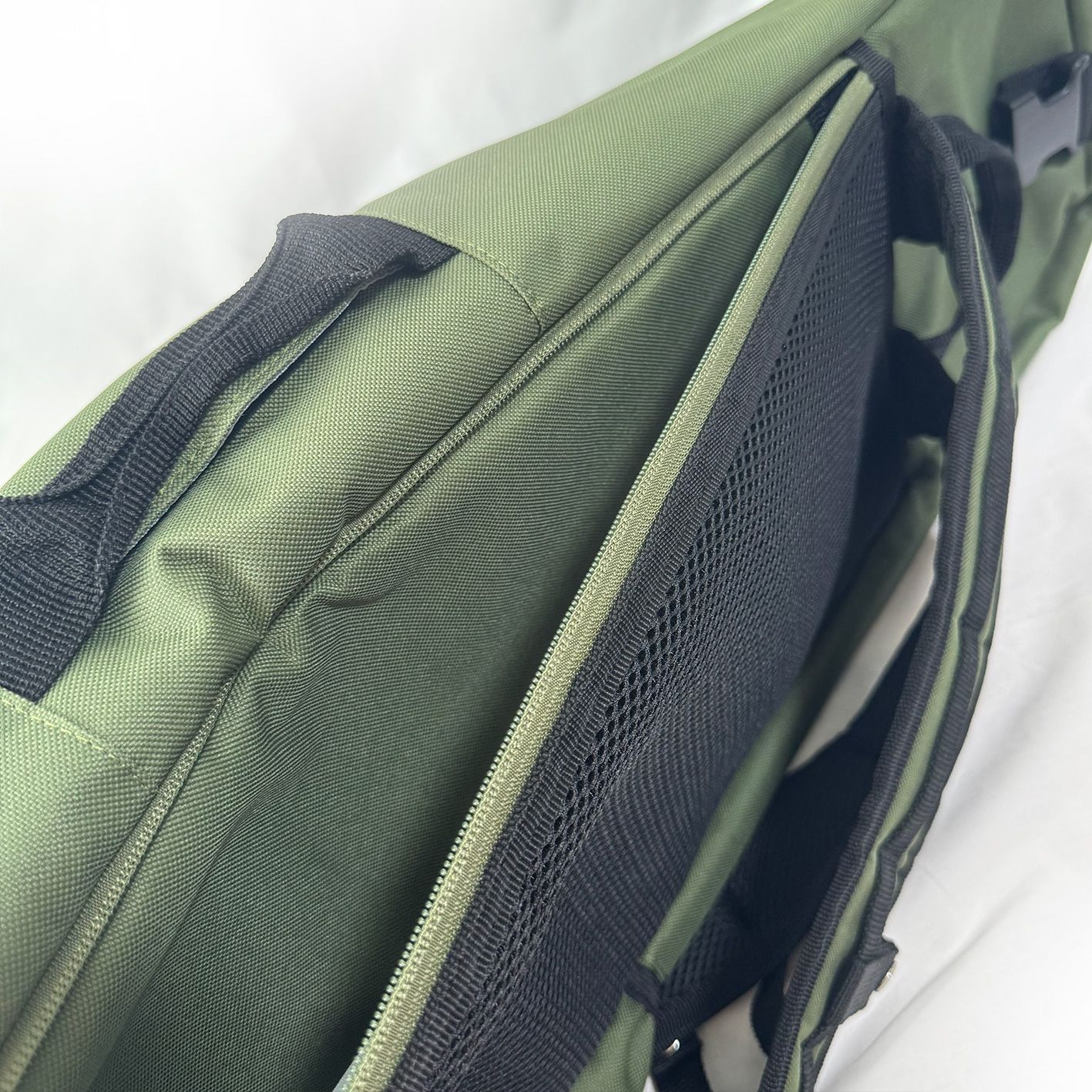 escapo skate bag Olive × Ice Gray スケートボードバッグ - メルカリ