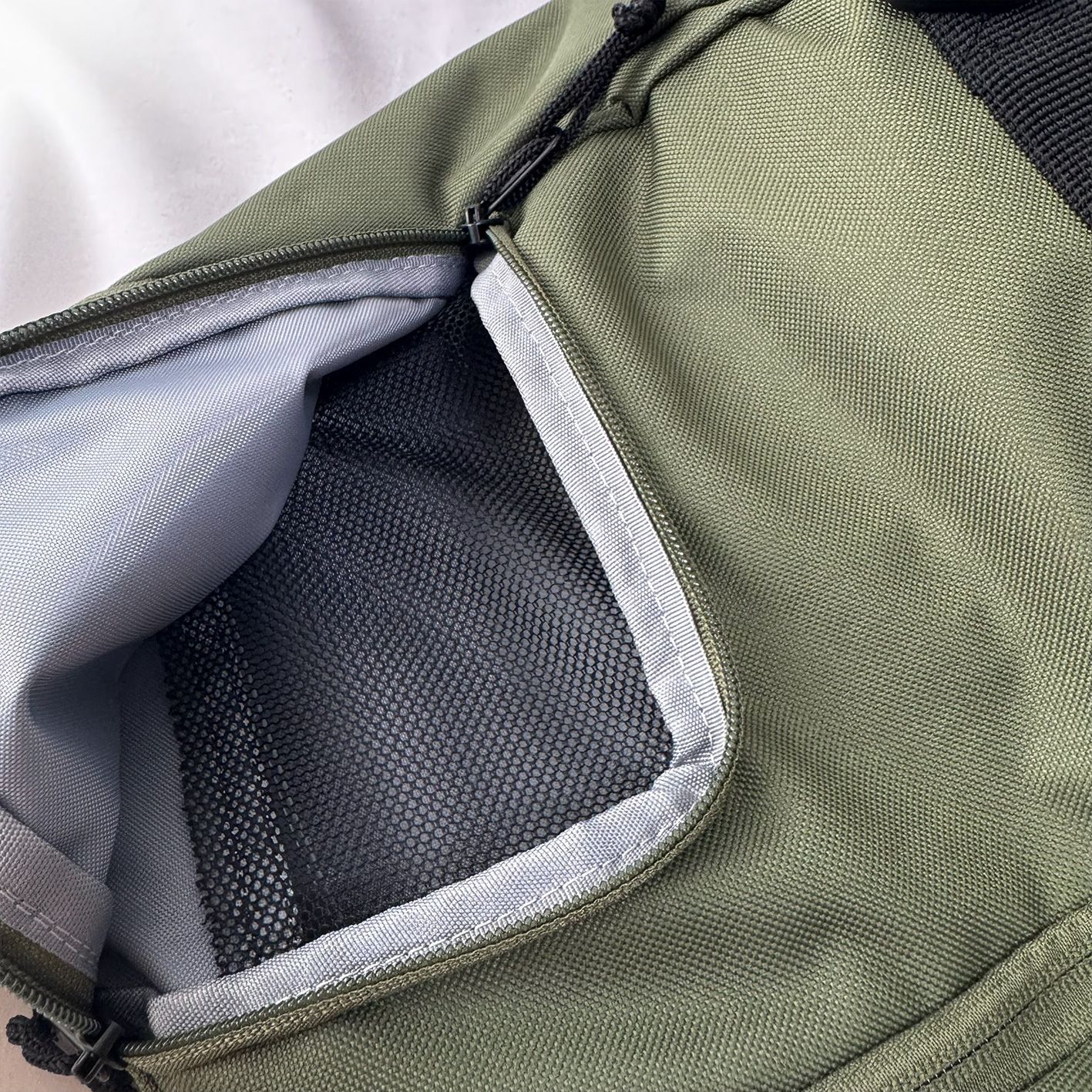 escapo skate bag Olive × Ice Gray スケートボードバッグ - メルカリ