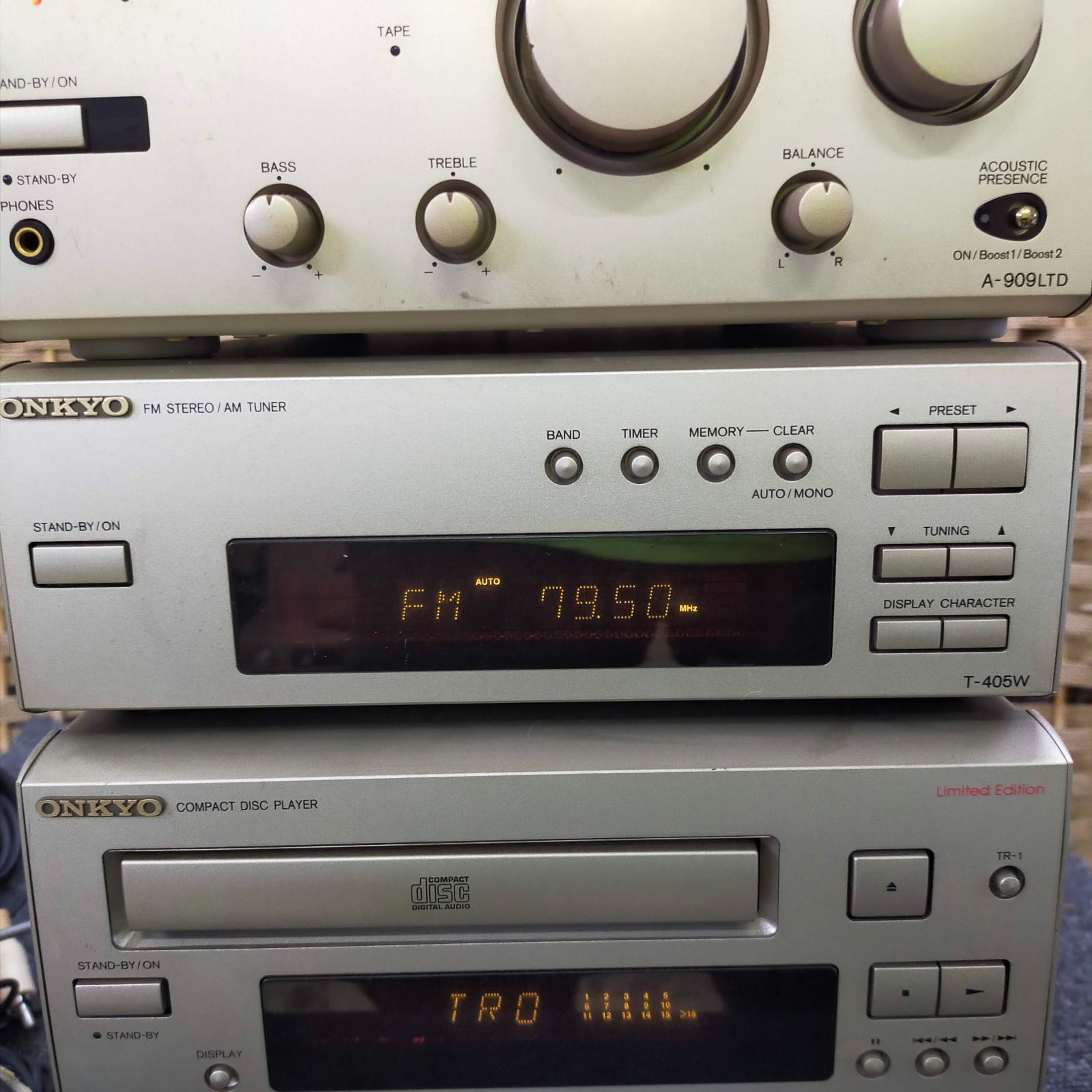 ラジオ・コンポ ONKYO K-505,A-909LTD,MD-105,T-405W,C-705 ONKYO INTEC205 Limited A-909LTD C-705LTD MD-105 T-405W コンポ