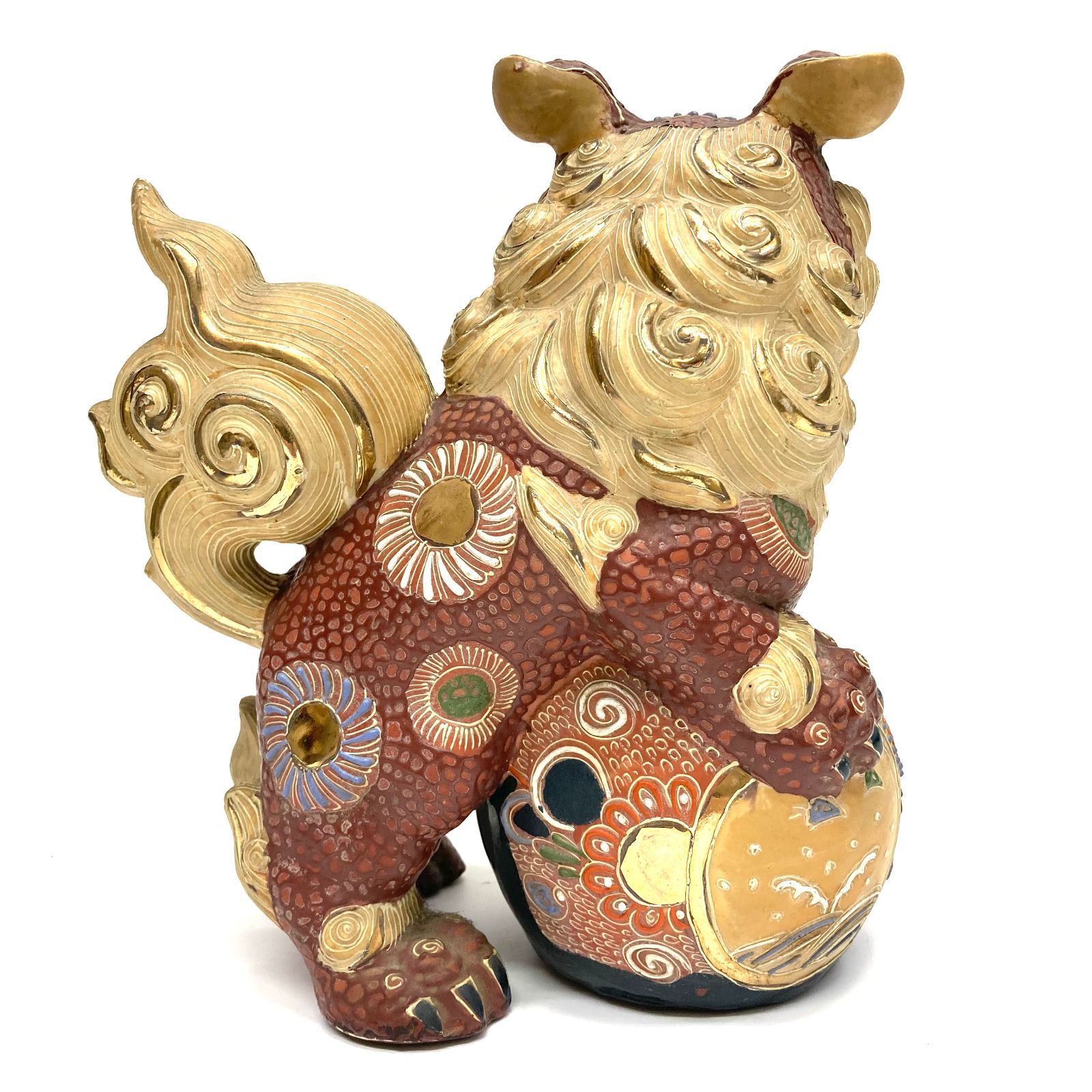 ① t) 九谷焼 玉乗り獅子 シーサー 狛犬 まり 金彩 骨董品 陶器製 伝統