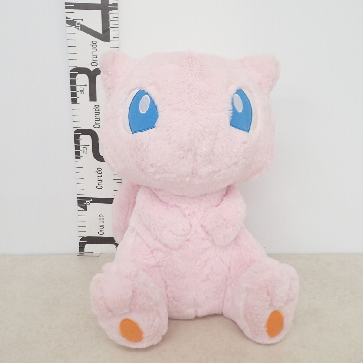 ポケモンセンター おっきいふわふわぬいぐるみ ミュウ 紙タグ無