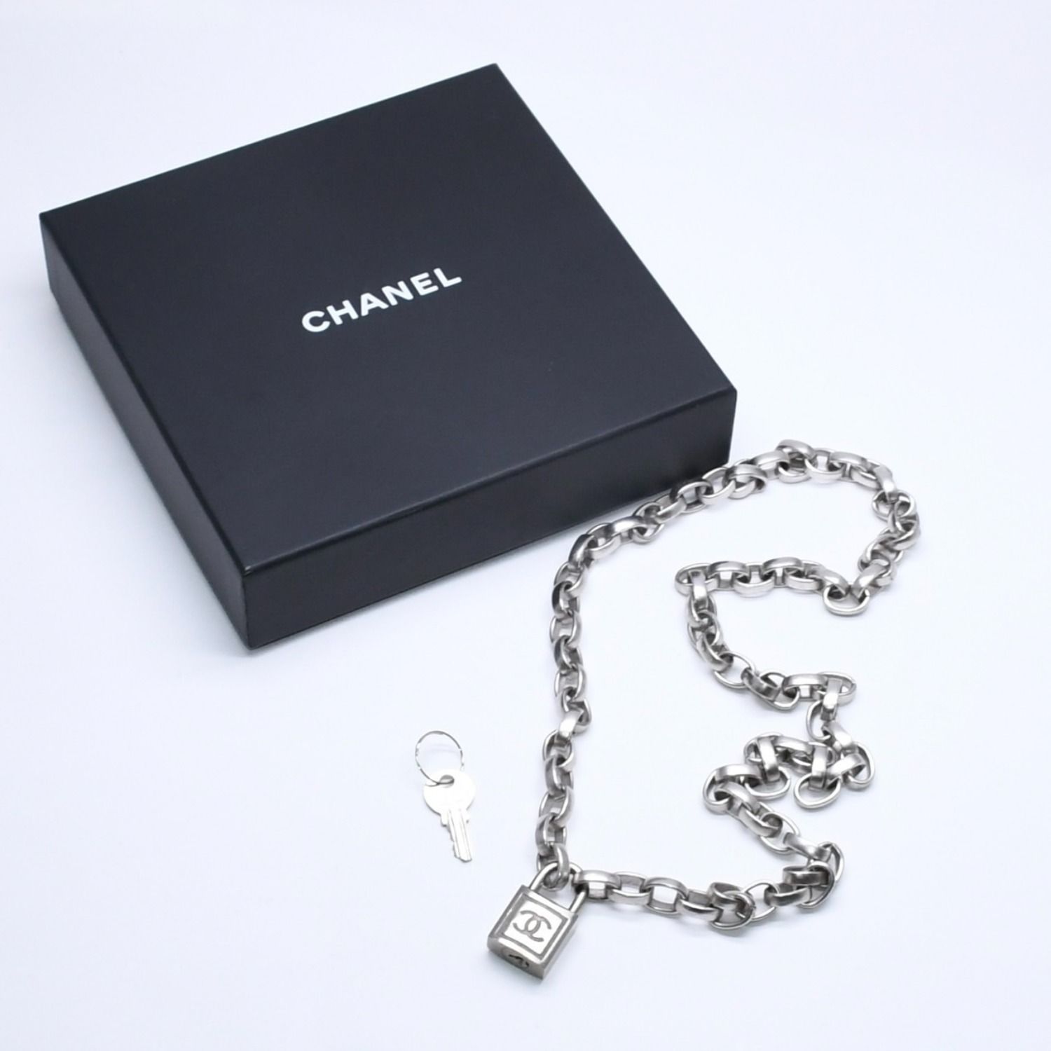 CHANEL シャネル ネックレス シルバーチェーン 南京錠 ココマーク