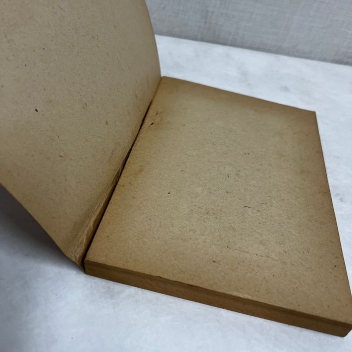 https://assets.mercari-shops-static.com/-/large/plain/2JUKSKQ4bhJD5xPJdKR6aK.jpg@jpg