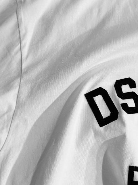 【定価101,200円(税込)】DSQUARED2 ディースクエアード 大人のラグジュアリーカジュアルを演出する！着るだけで色気と抜け感が溢れ出すデストロイ加工レイヤードロングTシャツ ロンT ロンティ 長袖 重ね着 クルーネック エイジング加工 S71GD