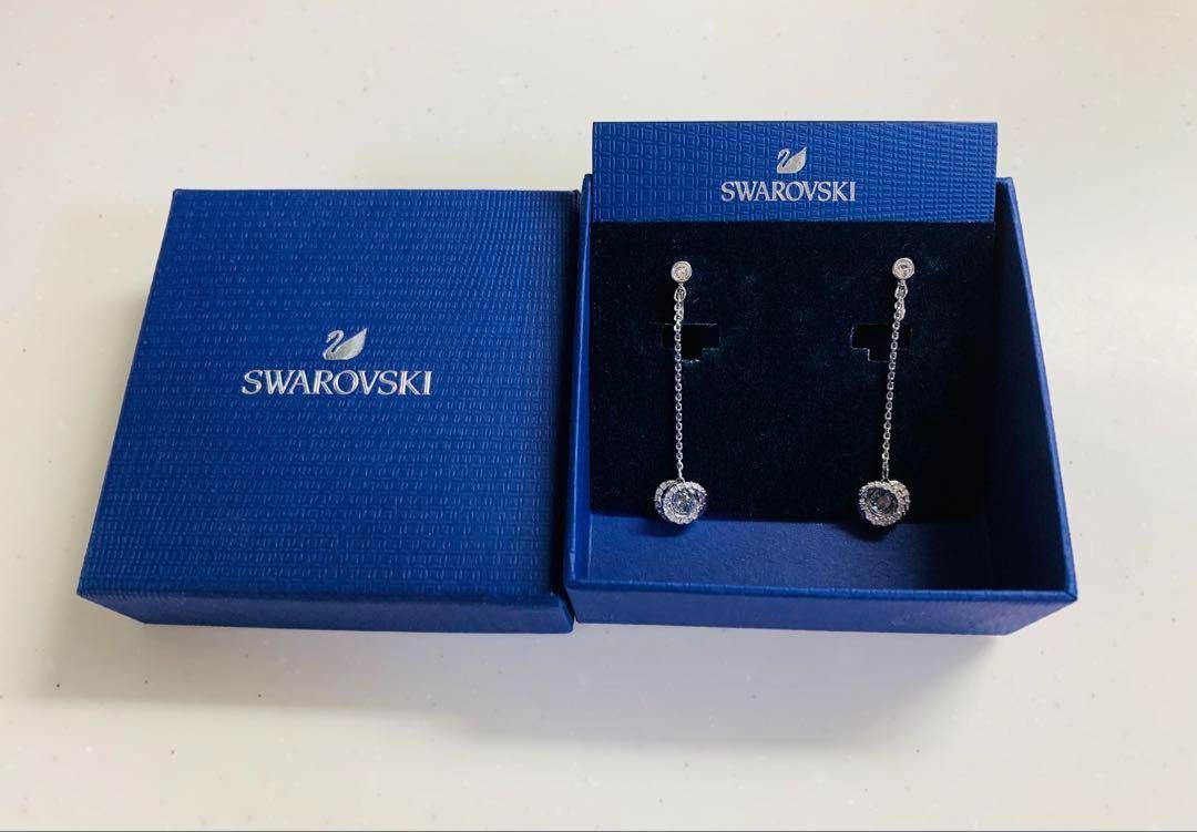 スワロフスキー Swarovski Generation イヤリング - メルカリ