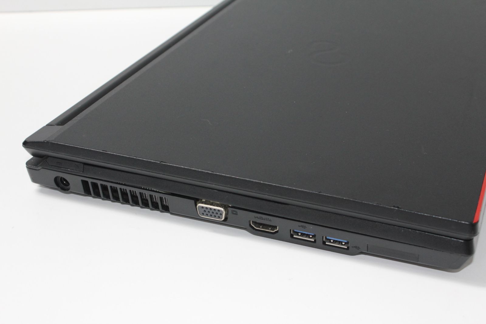 中古ノートPC】富士通〈LIFEBOOK A574/H〉第4世代Core i3/SSD256GB