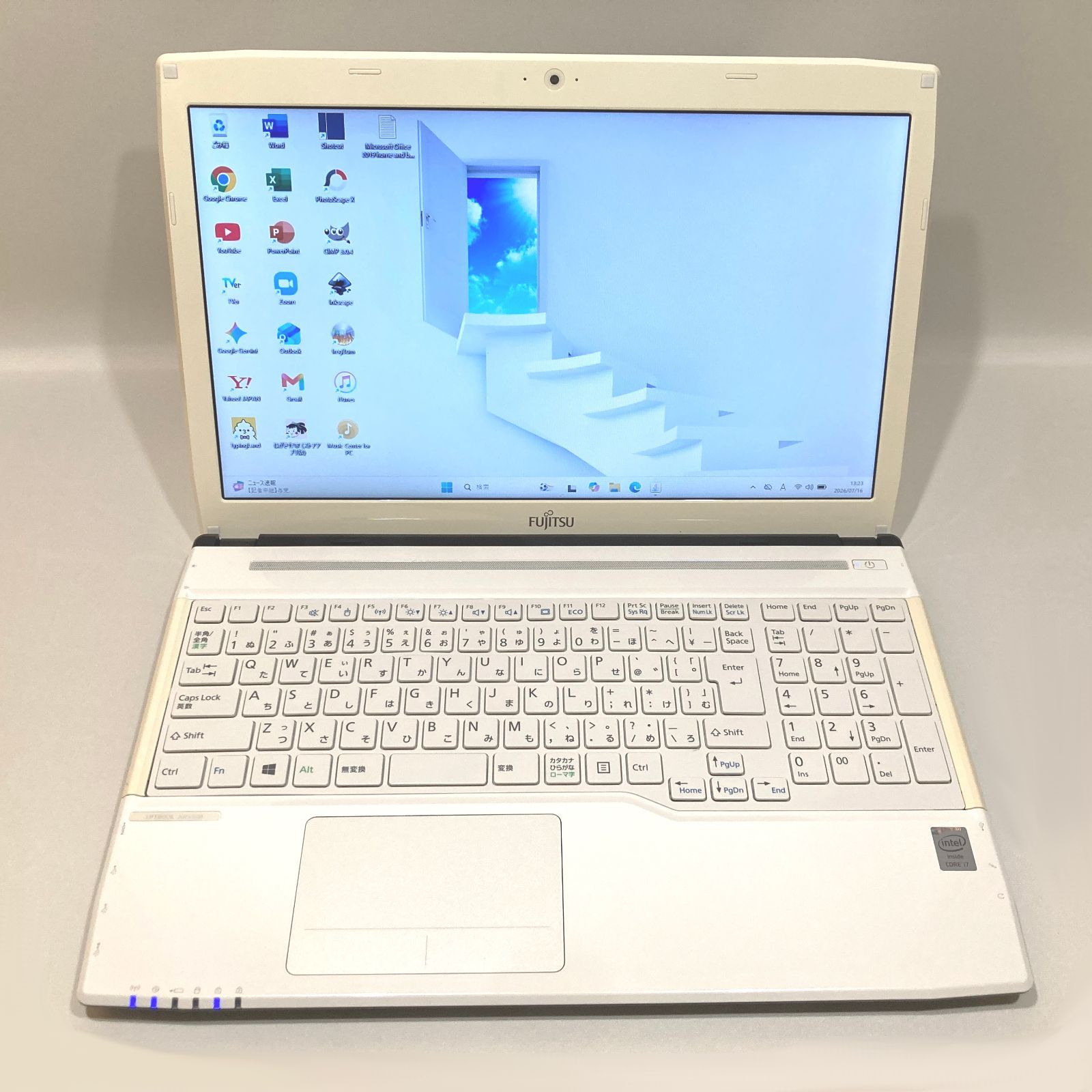 第7世代✨Win11✨ブルーレイ/オフィス✨ダイナブック✨ホワイトノートパソコン 訳ありi7ノートPC！Office付ブルーレイ,Win11 - メルカリ