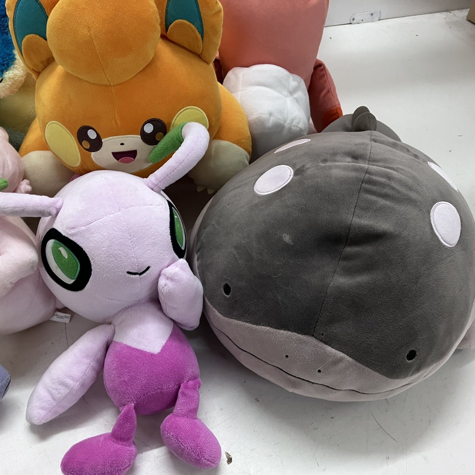 ◇ Pokemon ポケモン 19点 まとめ商品 ぬいぐるみ ポニータ ウソハチ